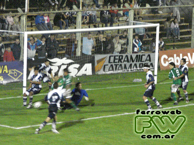 Una de las chances de Oeste