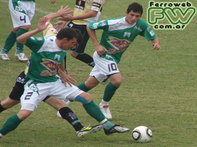 Carignano, el autor del empate de Ferro