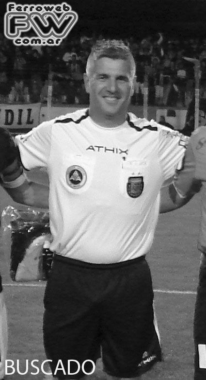El arbitro Ramiro Lpez