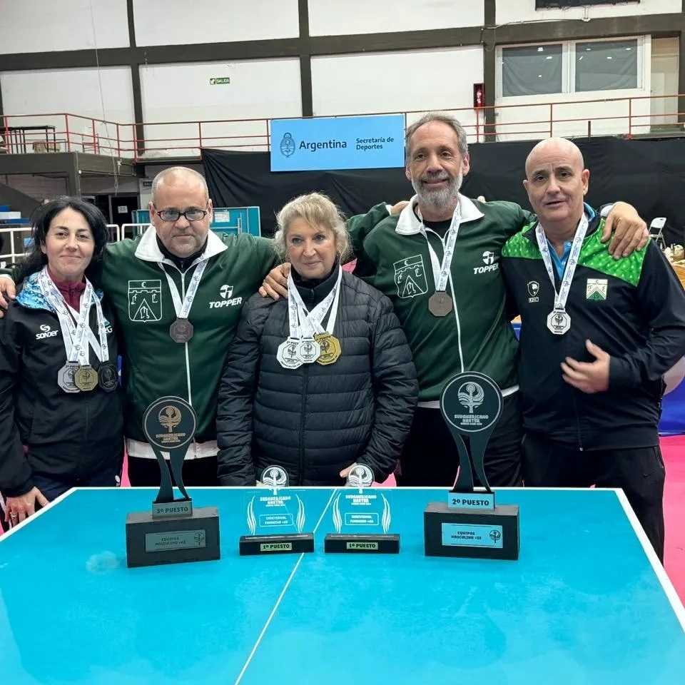 Medallero de Ferro Carril Oeste: I.Hambardzumyan/F.Lertora/A. Vitullo/P.Carlevarino/ Medallero de Ferro Carril Oeste: I.Hambardzumyan/F.Lertora/A. Vitullo/P.Carlevarino/
