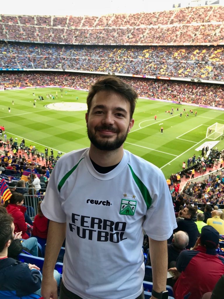 Matía Tucci en Barcelona vs Real Madrid Matía Tucci en Barcelona vs Real Madrid